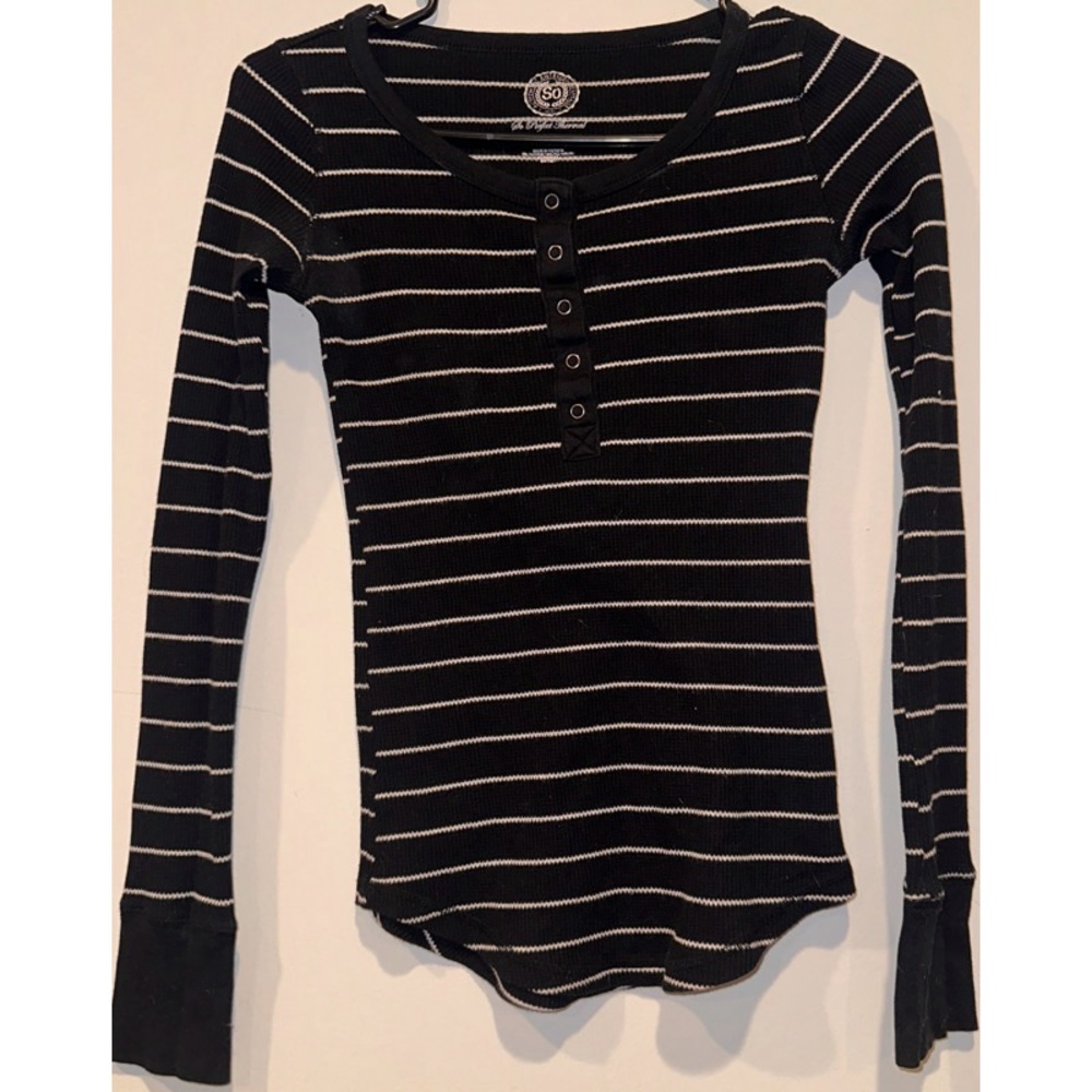 American Heritage Buttoned Down Black & White Striped Long Sleeved Shirt